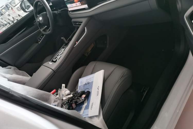 Used Geely Auto Emgrand X7 Sport 
