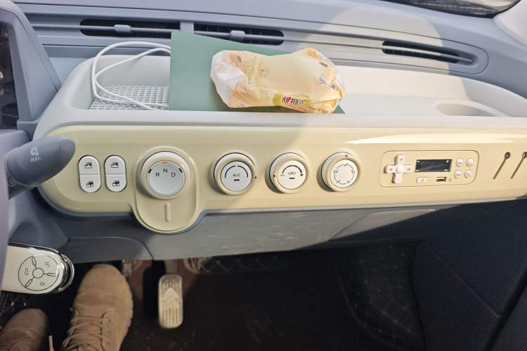 Used Bestune Pony 2025 222km Lightning Horse