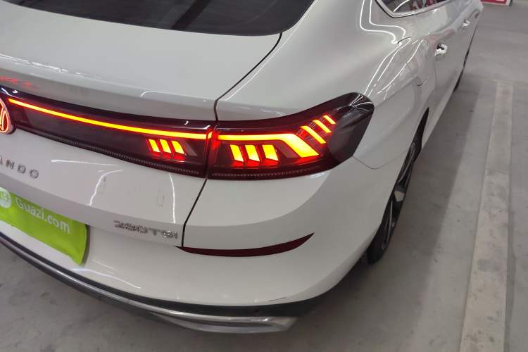 Used Volkswagen Lamando 2023 Lavida L 280TSI DSG Cool & Spicy Edition
