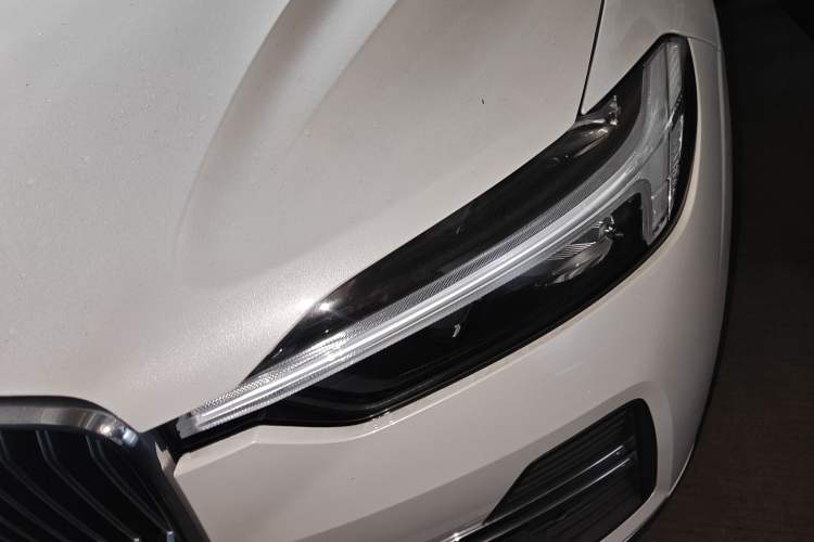 Used Volvo XC60 2025 B5 Four-Wheel Drive Smart & Advanced Luxury Edition
