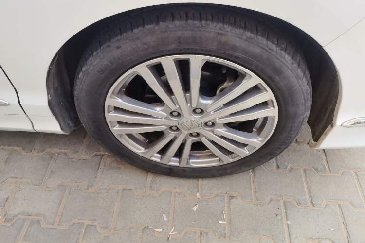 Used Honda Elysion 2016 2.4L Classic Edition
