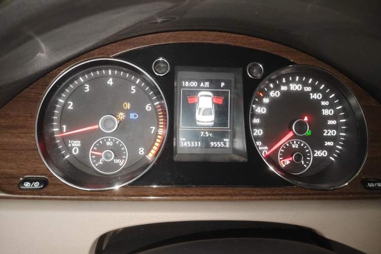 Used Volkswagen Magotan 2015 1.8TSI Prestige Model
