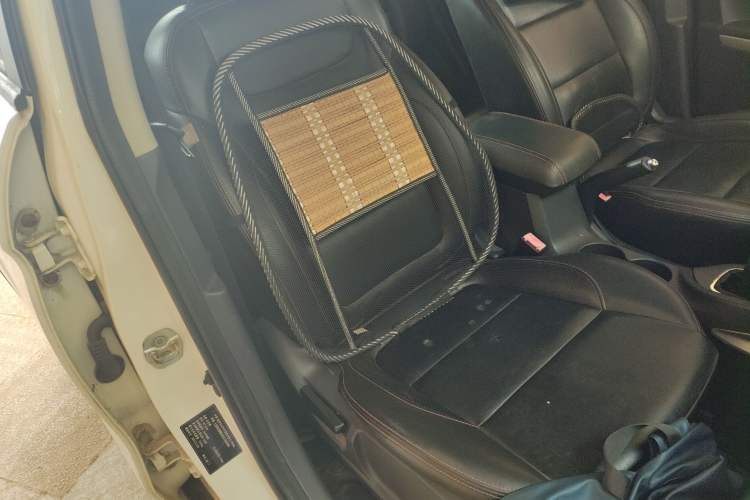 Used Changan CS35 2014 1.6L Manual Luxury Model China IV Standard
