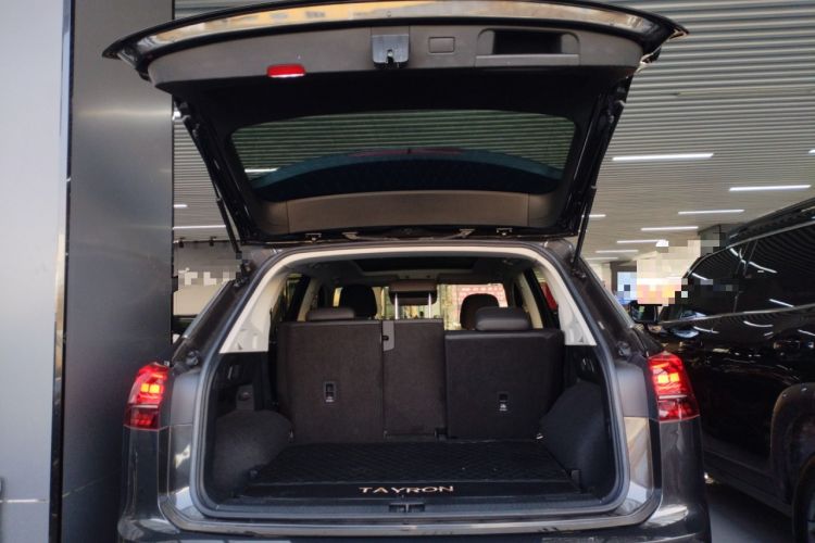 Used Volkswagen Tayron 2019 330TSI Two-Wheel Drive Luxury Model China VI Standard
