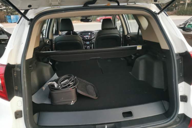 Used BYD Song New Energy 2017 Song DM 1.5TID All-Wheel Drive Luxury Model
