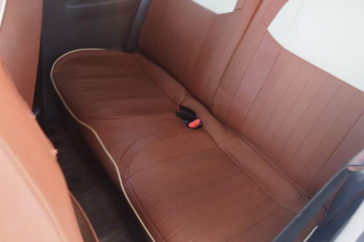 Used Geely Galaxy Panda 2023 Panda Mini 200km Endurance Bear
