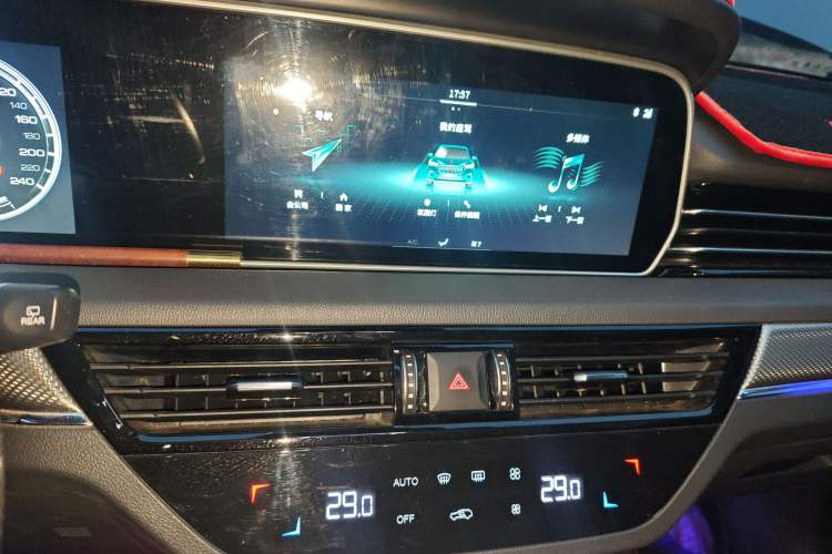 Used Hongqi HS5 2019 2.0T Smart Connect Flagship All-Wheel-Drive Version
