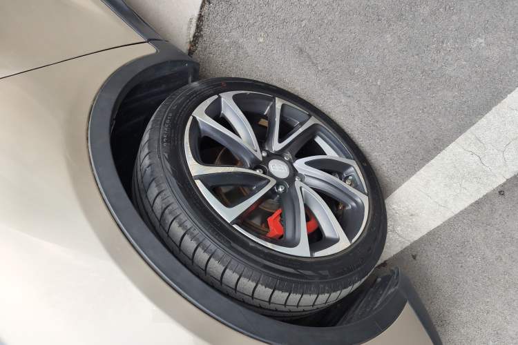 Used Geely Auto Emgrand GS 2018 Lingchao Edition 1.4T Automatic ZhenShang Smart Connectivity Model
