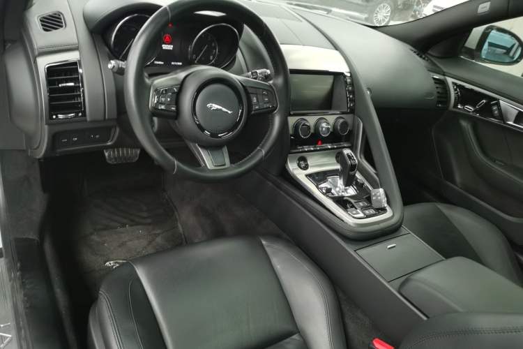 Used Jaguar F-TYPE 2016 3.0 SC Hardtop Version