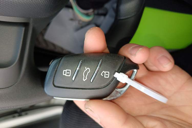 Used Roewe Clever 2021 302 km New Four-Seater Super-Efficient Version