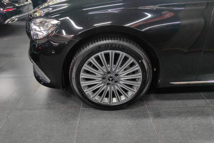 Used Mercedes-Benz E-Class 2023 Updated E 300 L Luxury Edition
