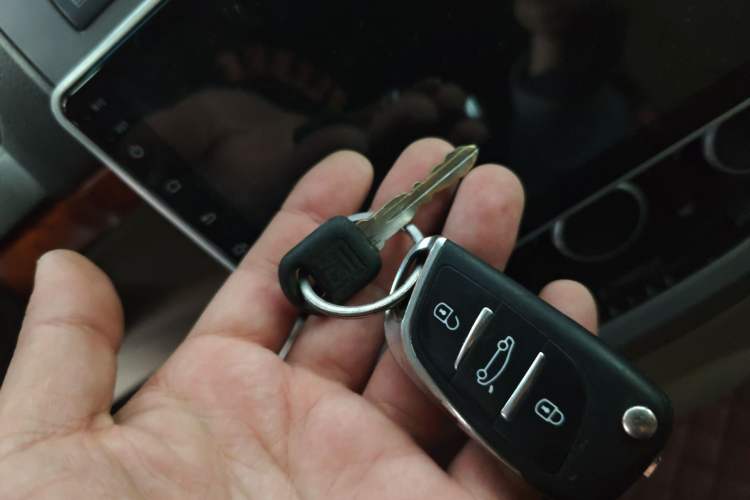 Used Buick GL8 2014 2.4L Classic Edition
