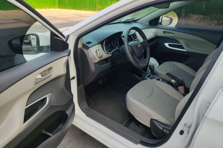 Used Chevrolet Sail 2015 Sail 3 1.3L AMT Ideal Edition
