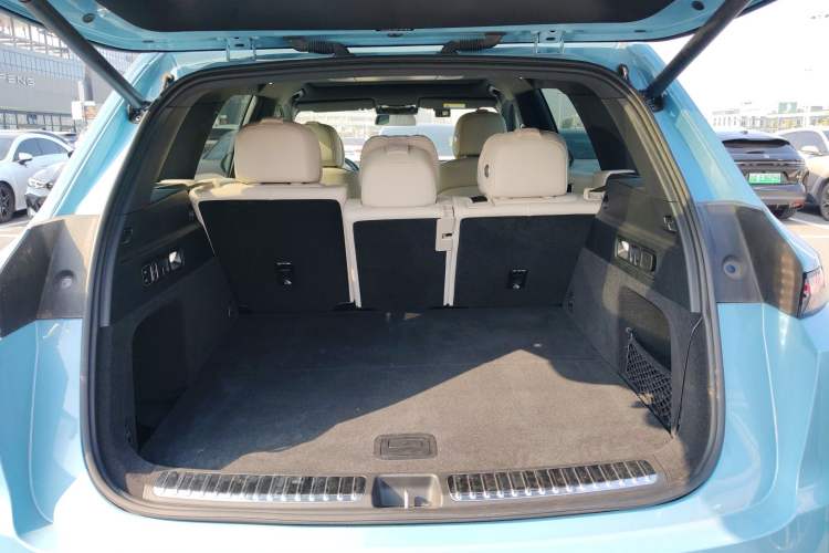 Used Li Auto L7 2024 Ultra Model
