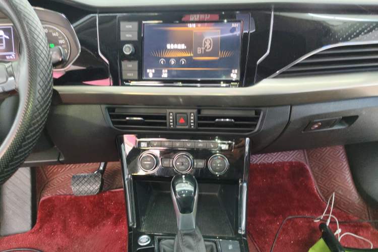 Used Volkswagen Passat 2019 330TSI Elite Edition China VI
