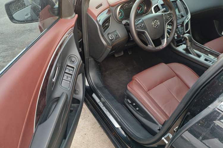 Used Buick LaCrosse 2014 2.0T SIDI Elite Tech Version
