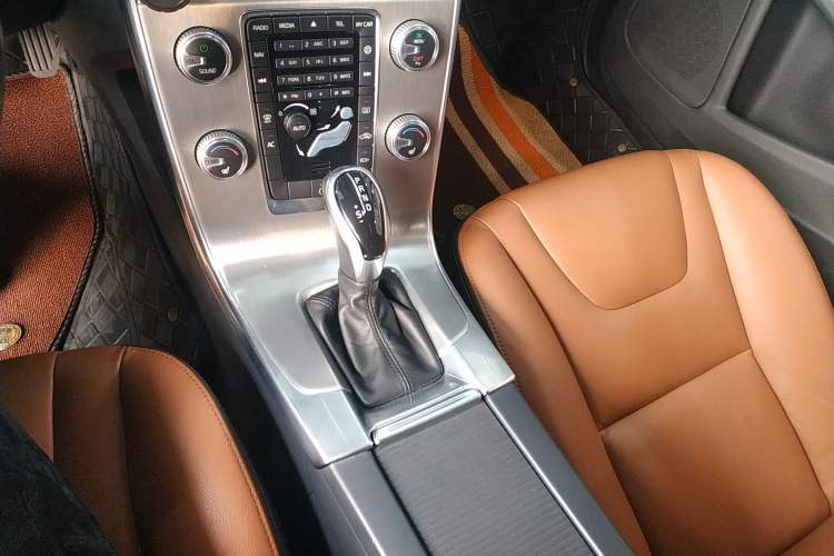 Used Volvo S60 2016 S60L T4 Zhiyuan Edition