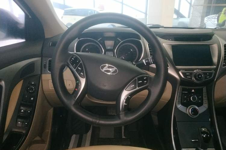 Used Hyundai Elantra 2016 1.6L Automatic Prestige Edition