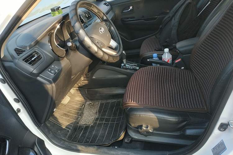 Used Kia K2 2012 Sedan 1.6L Automatic Transmission Premium Commemorative Edition