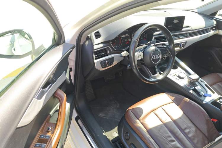 Used Audi A4L 2017 40 TFSI Fashion Model
