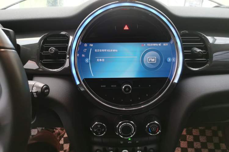 Used  MINI 2023 1.5T ONE
