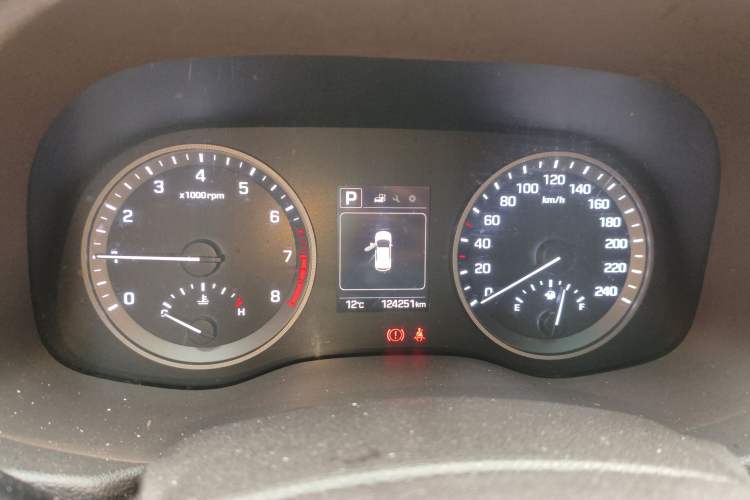 Used Hyundai Tucson 2015 1.6T Dual-Clutch Two-Wheel-Drive Smart Model