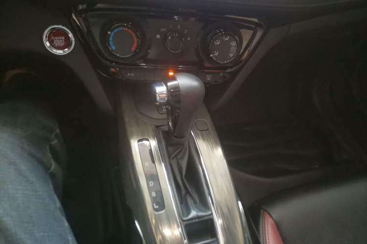 Used Honda XR-V 2017 1.8L EXi CVT Comfort Version
