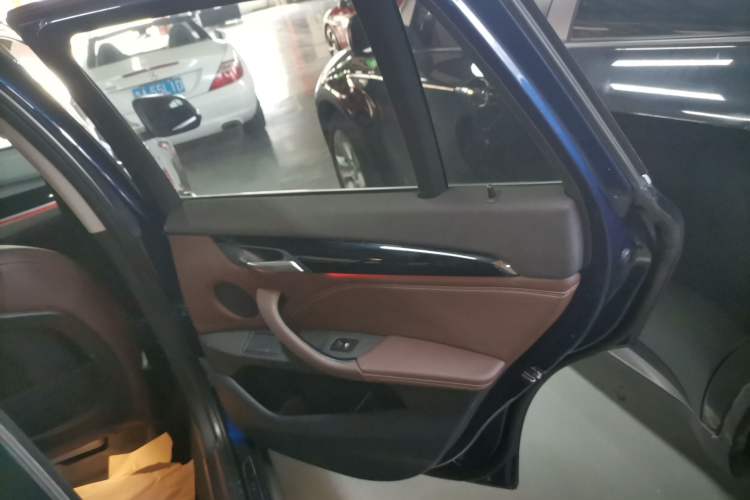 Used BMW X1 2020 sDrive25Li Leading Model