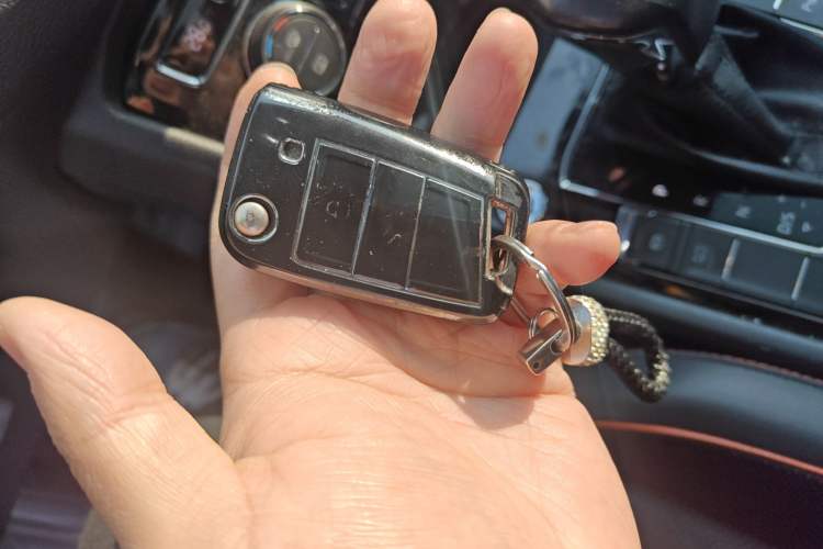 Used Volkswagen Tiguan L 2018 330TSI Automatic Two-Wheel Drive Flagship Edition
