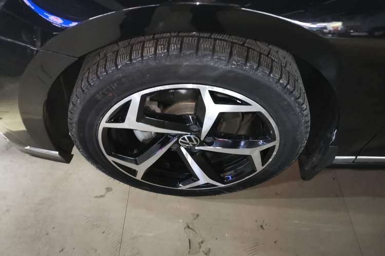 Used Volkswagen Magotan 2023 2 Million Units Commemorative Edition 330TSI DSG Luxury Version
