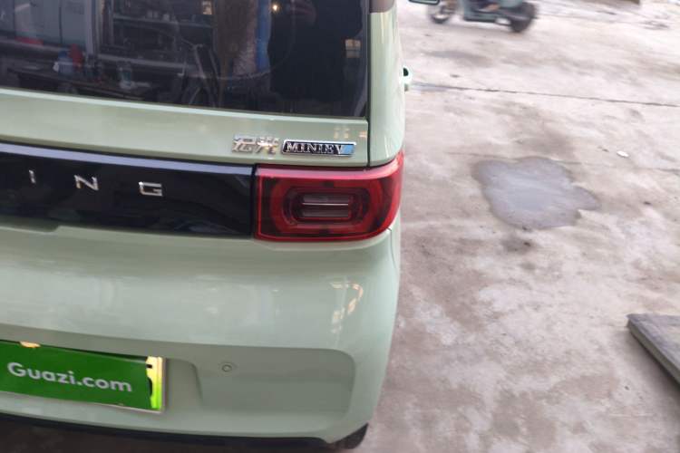 Used Wuling Hongguang MINIEV 2021 Macaron Fashion Model Lithium Iron Phosphate
