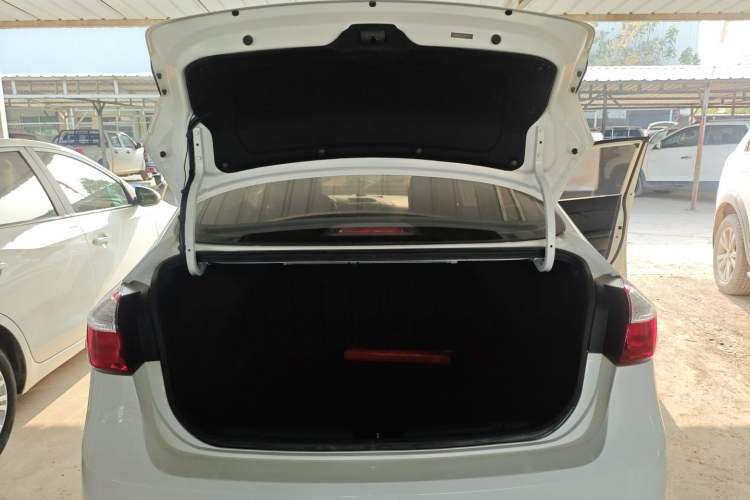 Used Kia K3 2016 1.6L Manual GL
