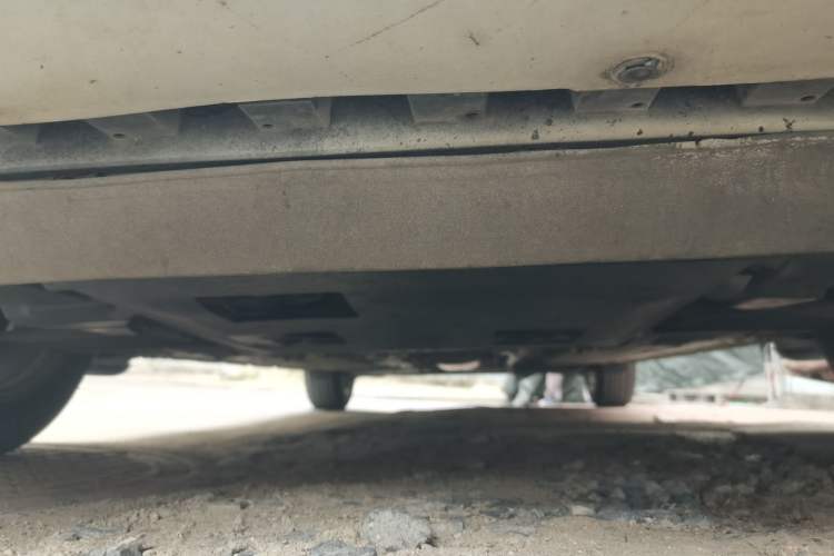 Used Nissan Tiida 2011 1.6L Manual Comfort Version
