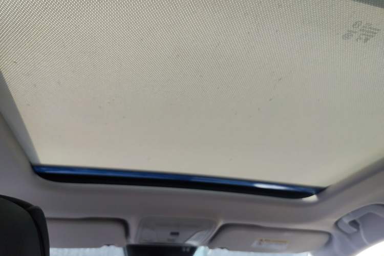 Used Hongqi HS5 2022 Revised Version 2.0T Smart Connect Flagship Edition
