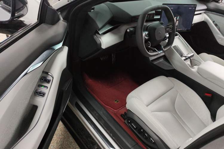 Used XPeng P7 2025 Model—702 Long Range Ultra