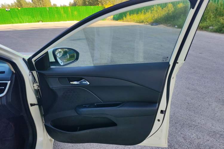 Used Chevrolet Cavalier 2016 1.5L Automatic Xinyue Edition
