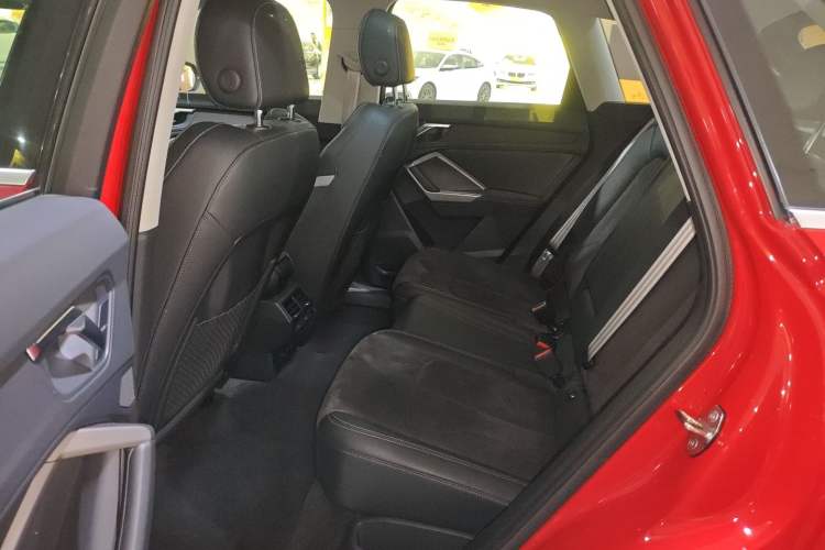 Used Audi Q3 2021 35 TFSI Fashion Dynamic Model