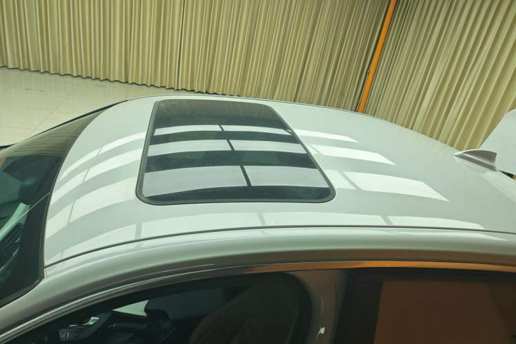 Used BMW 3 Series 2016 320Li Ambition Model
