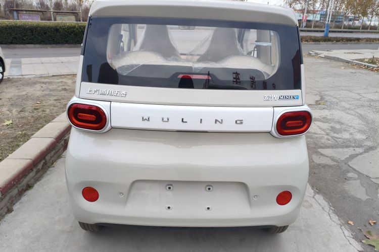 Used Wuling Hongguang MINIEV 2024 3rd Generation 215km Youth Edition