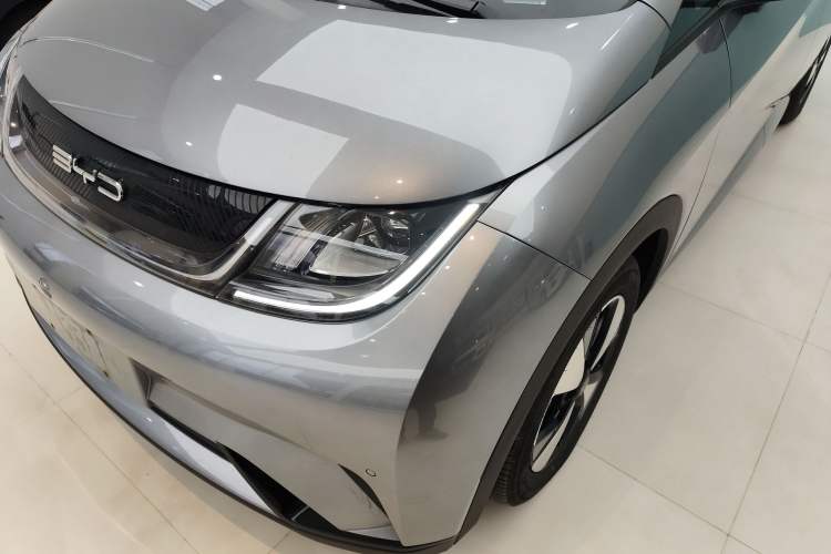 Used BYD Dolphin 2023 420 km Fashion Edition
