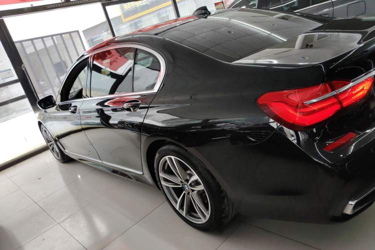 Used BMW 7 Series 2018 730Li Leading Model M Sport Package
