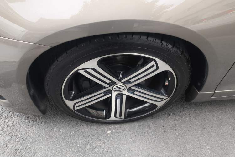 Used Volkswagen Scirocco 2015 R 2.0TSI
