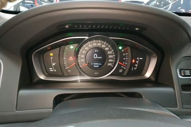 Used Volvo XC60 2017 T5 AWD Smart Upgrade Edition