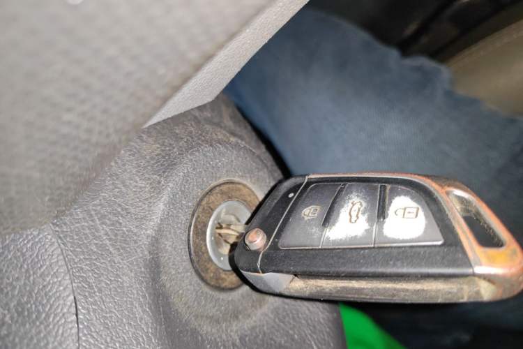 Used Hyundai Verna 2014 1.4L Manual Smart GLS Trim
