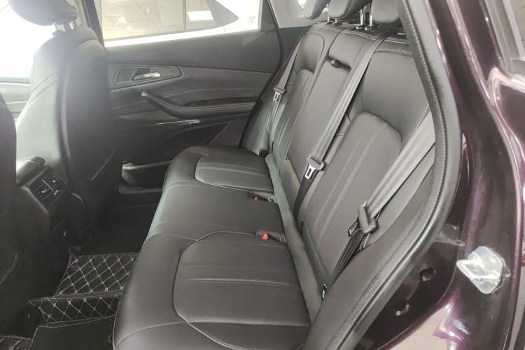 Used  Lingyun 2020 1.6T Two-Wheel Drive Star Edition
