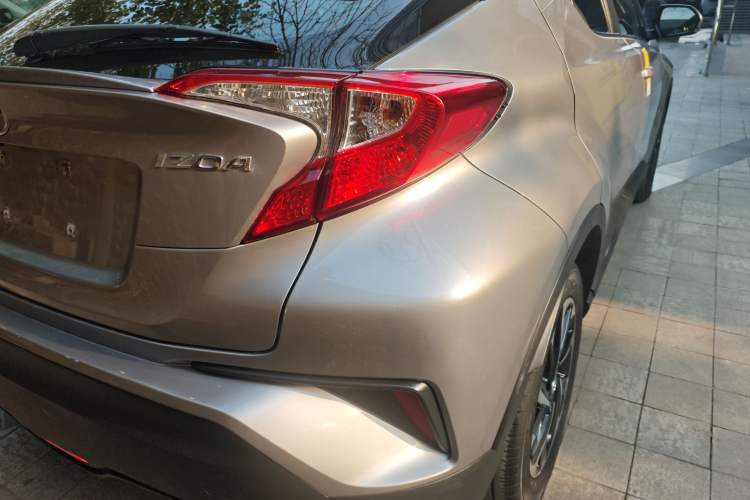 Used Toyota IZOA 2020 2.0L Enjoy Edition
