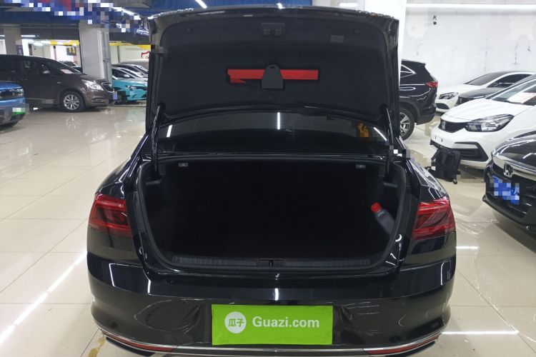 Used Volkswagen Magotan 2020 330TSI DSG Leading Model
