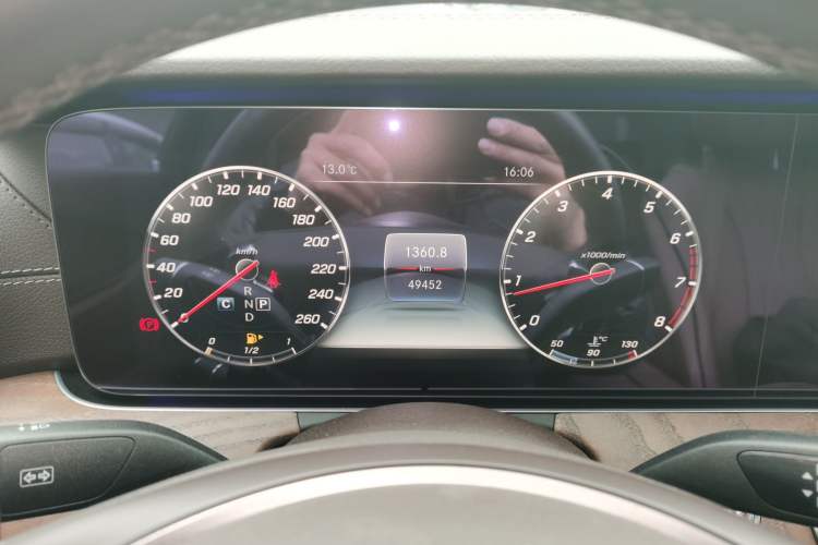 Used Mercedes-Benz E-Class 2018 Facelifted E 300 L Stylish Version
