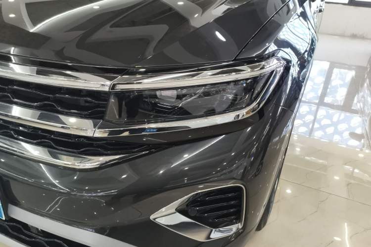 Used Volkswagen Talagon 2023 Facelift 380TSI All-Wheel-Drive Luxury Jiajing Pro 6-Seater
