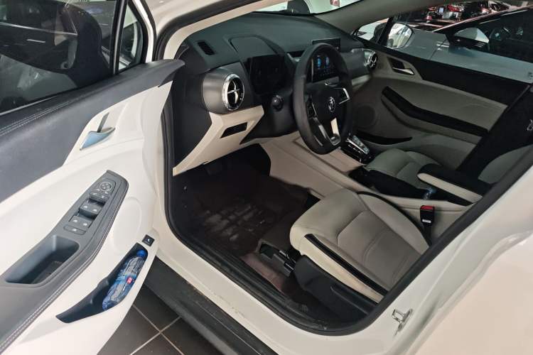 Used BYD Yuan Pro 2021 401 km Luxury Version
